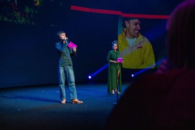 compressed-The-Best-Social-Awards-emielhornman.photo-340.jpg