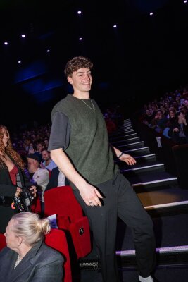 compressed-The-Best-Social-Awards-emielhornman.photo-380.jpg