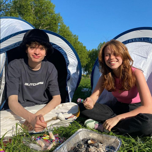 JESSE & RHODÉ
